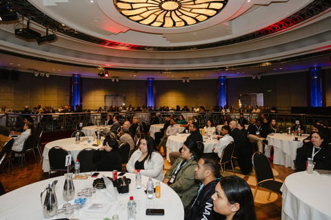 The full room at a Leadership Institute summit