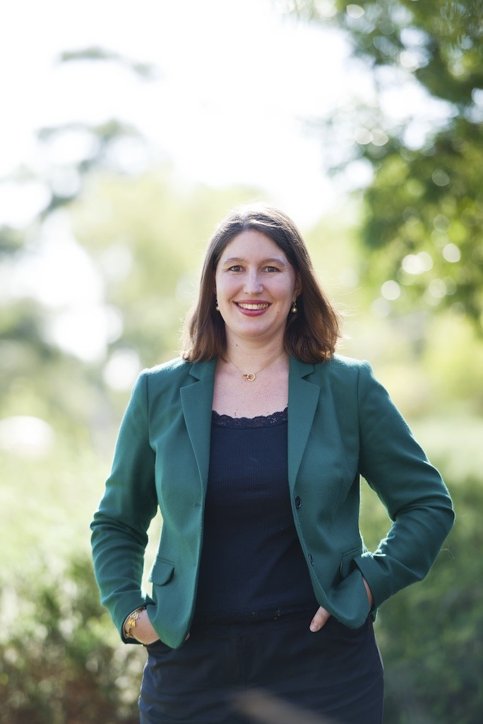 Lorraine Finlay Speaker Photo 1 standing (1)-1