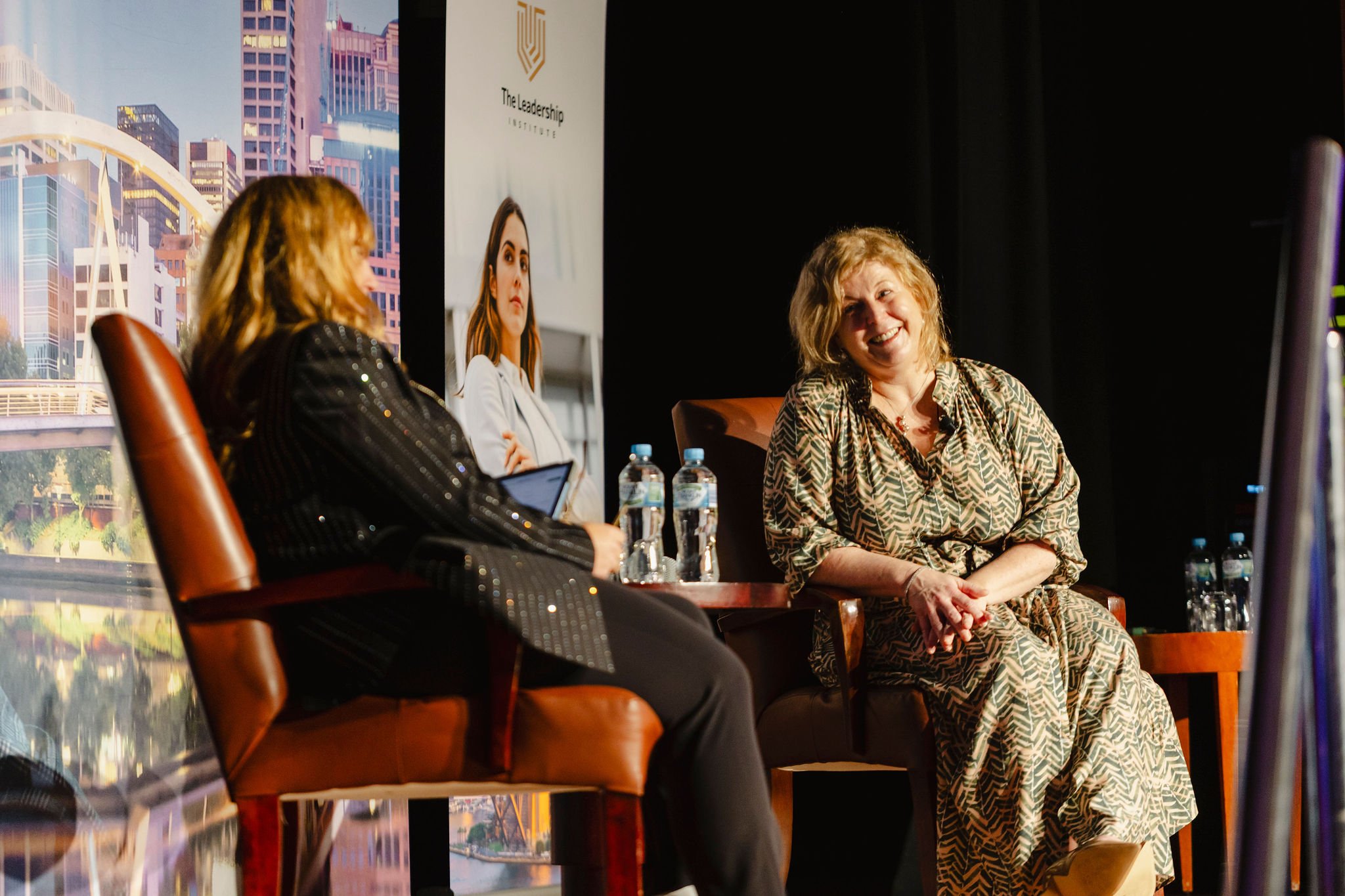 WomensLeadershipSummit2025-LianeMoriarty-008